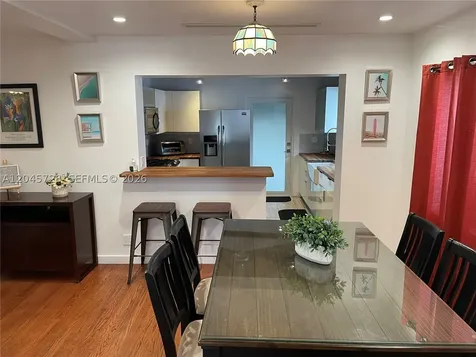 2112 SW 60th Court Miami FL 33155