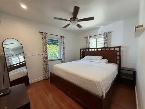 2112 SW 60th Court Miami FL 33155