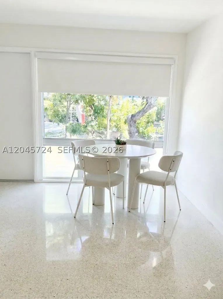 333 Palm Street Hollywood FL 33019