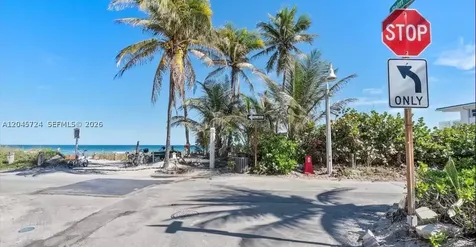 333 Palm Street Hollywood FL 33019