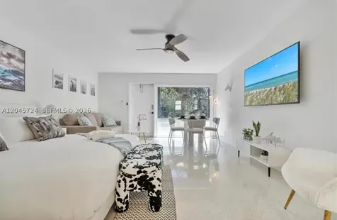 333 Palm Street Hollywood FL 33019