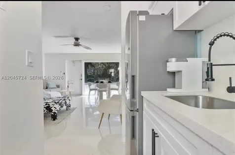 333 Palm Street Hollywood FL 33019