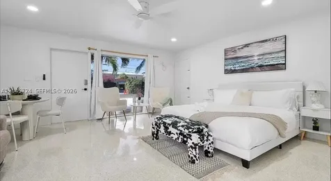 333 Palm Street Hollywood FL 33019