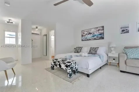 333 Palm Street Hollywood FL 33019
