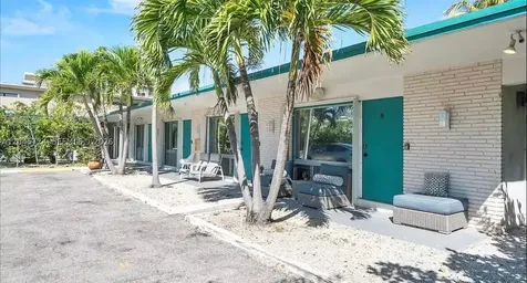 333 Palm Street Hollywood FL 33019