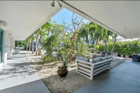 333 Palm Street Hollywood FL 33019