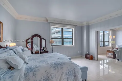 10185 Collins Avenue Bal Harbour FL 33154
