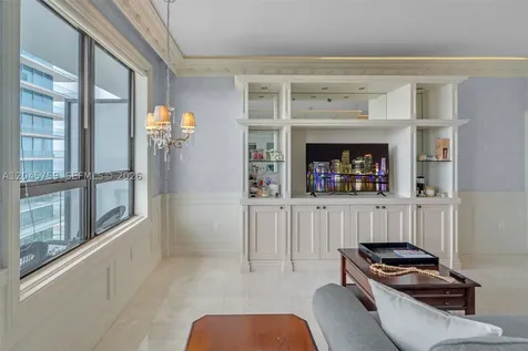 10185 Collins Avenue Bal Harbour FL 33154