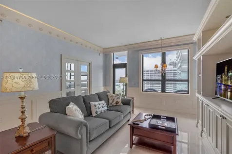 10185 Collins Avenue Bal Harbour FL 33154