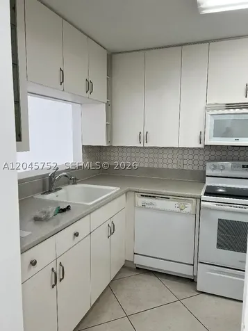 6880 Abbott Avenue Miami Beach FL 33141