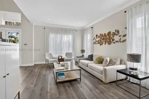 981 Waterside Circle Weston FL 33327
