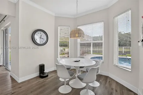 981 Waterside Circle Weston FL 33327