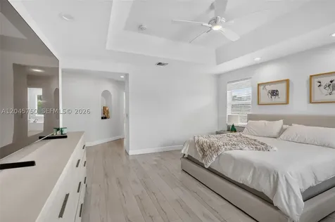 981 Waterside Circle Weston FL 33327