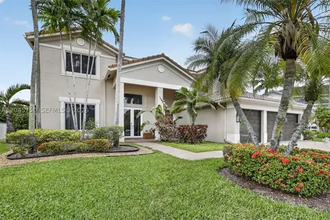 981 Waterside Circle Weston FL 33327