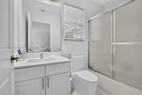 981 Waterside Circle Weston FL 33327