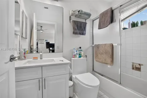 981 Waterside Circle Weston FL 33327