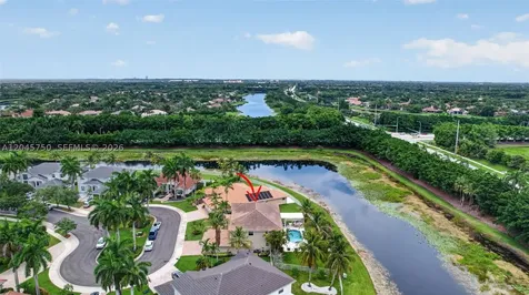 981 Waterside Circle Weston FL 33327