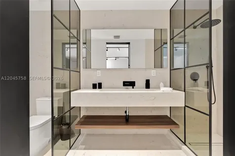 2500 Bayview Drive Fort Lauderdale FL 33305