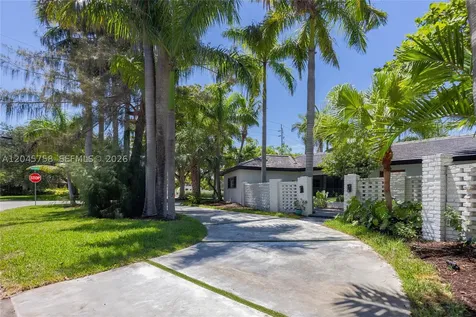 2500 Bayview Drive Fort Lauderdale FL 33305