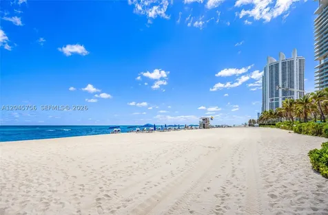 18683 Collins Avenue Sunny Isles Beach FL 33160
