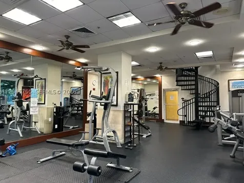 19501 W Country Club Drive Aventura FL 33180