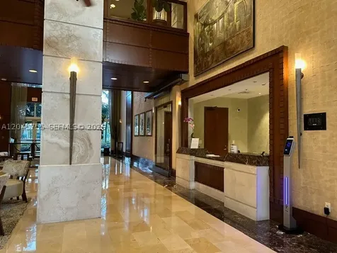 19501 W Country Club Drive Aventura FL 33180
