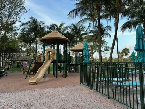 19501 W Country Club Drive Aventura FL 33180