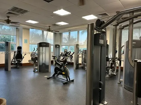 19501 W Country Club Drive Aventura FL 33180