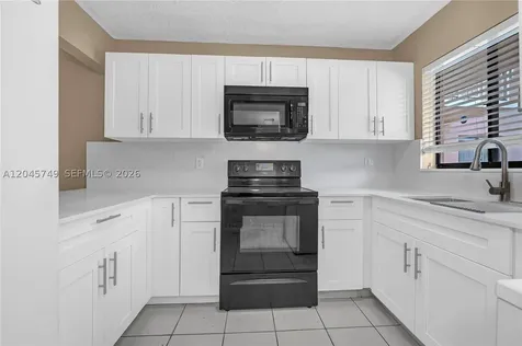 6041 W 24th Avenue Hialeah FL 33016