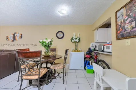 6041 W 24th Avenue Hialeah FL 33016