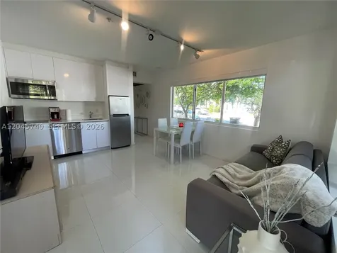 801 15th Street Miami Beach FL 33139