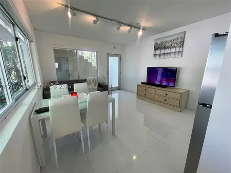 801 15th Street Miami Beach FL 33139