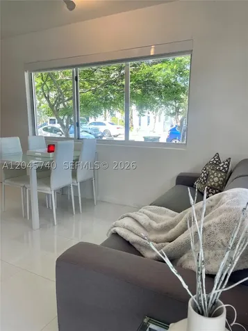 801 15th Street Miami Beach FL 33139