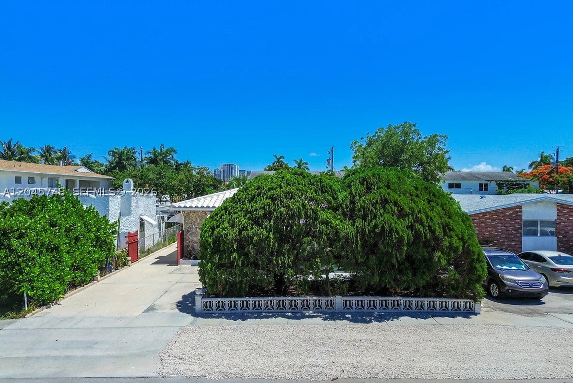 1826 Mckinley Street Hollywood FL 33020