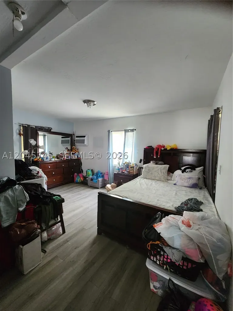 2000 Washington Street Hollywood FL 33020