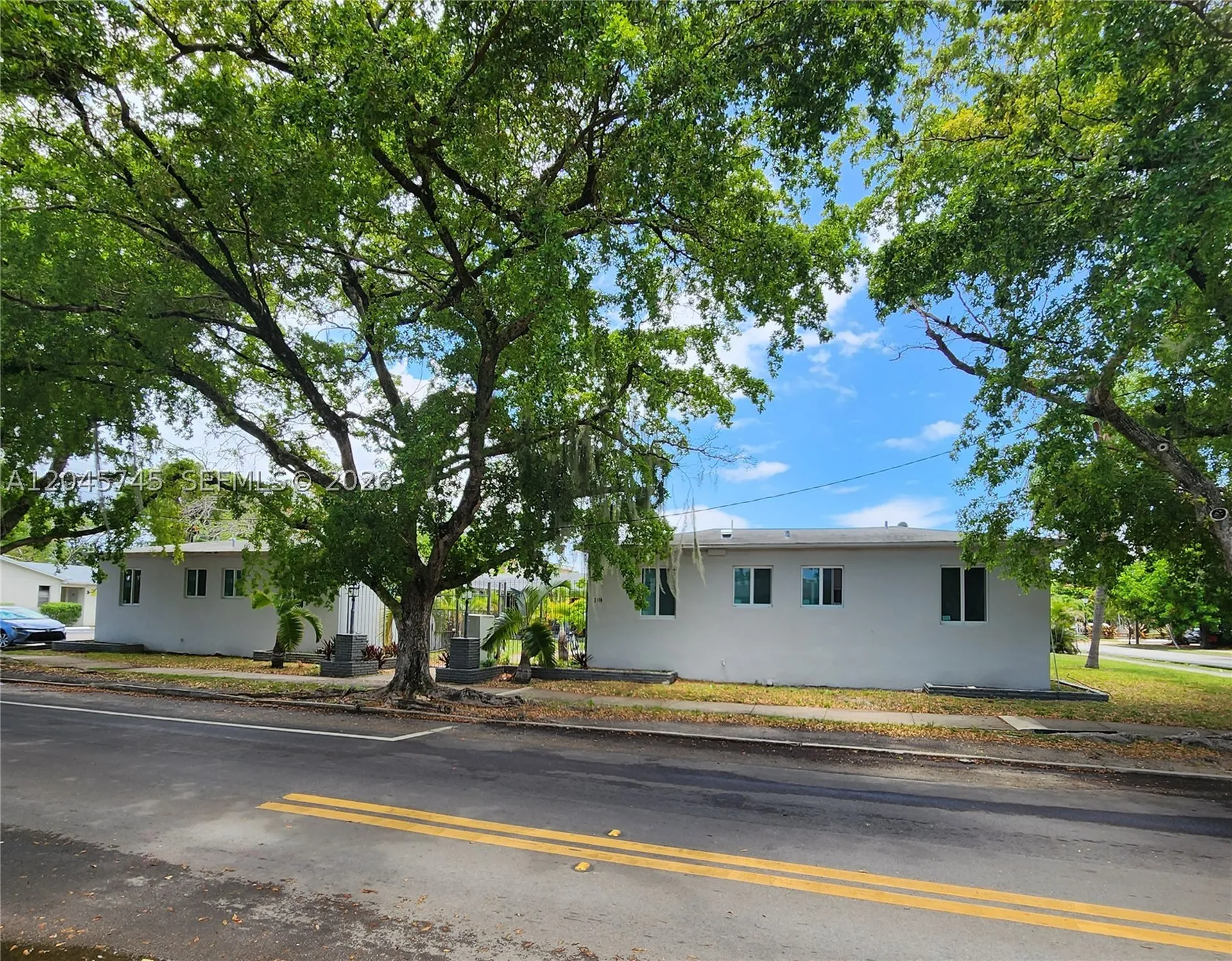 2000 Washington Street Hollywood FL 33020