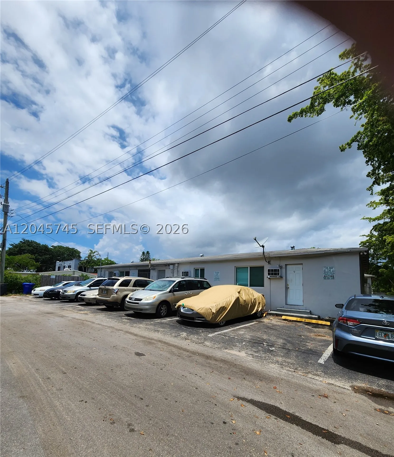 2000 Washington Street Hollywood FL 33020