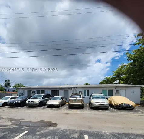 2000 Washington Street Hollywood FL 33020