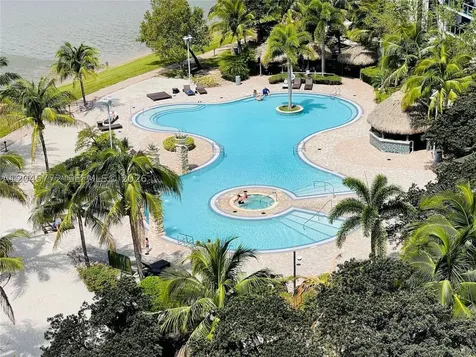 2641 N Flamingo Road Sunrise FL 33323