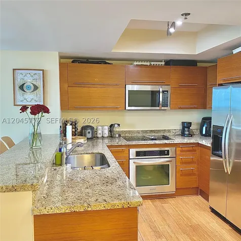 2641 N Flamingo Road Sunrise FL 33323