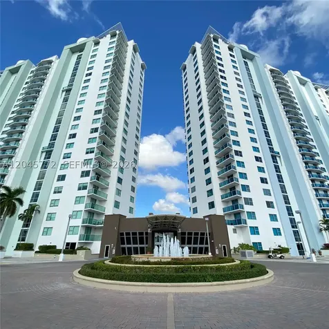 2641 N Flamingo Road Sunrise FL 33323