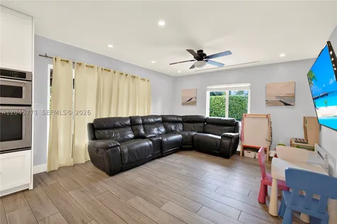 11632 SW 127th Terrace Miami FL 33176