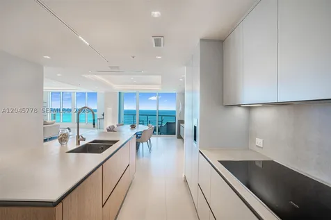 3801 Collins Avenue Miami Beach FL 33140