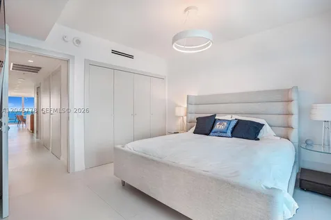 3801 Collins Avenue Miami Beach FL 33140