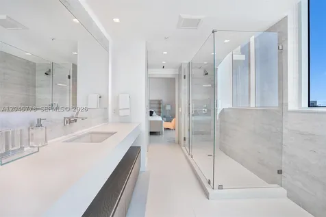3801 Collins Avenue Miami Beach FL 33140