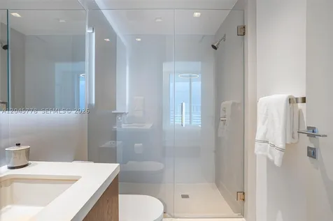 3801 Collins Avenue Miami Beach FL 33140