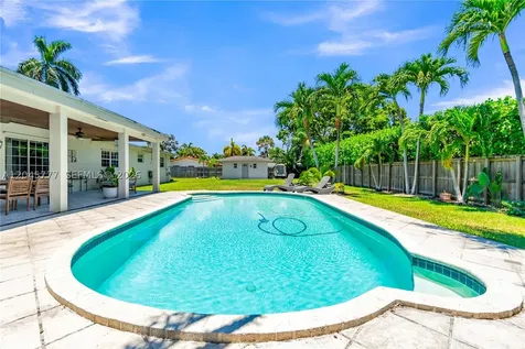 12805 SW 193rd Terrace Miami FL 33177