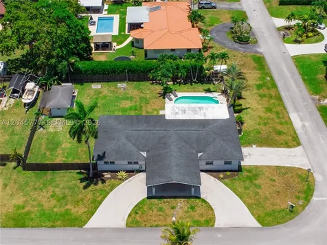 12805 SW 193rd Terrace Miami FL 33177