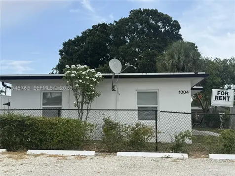 1004 SW 24th Avenue Fort Lauderdale FL 33312