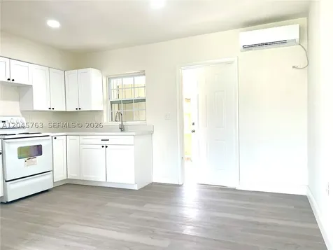 1004 SW 24th Avenue Fort Lauderdale FL 33312